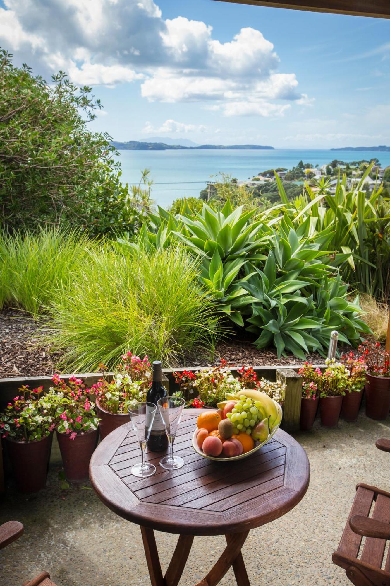 Tahi Lodge - Matakana Coast Snells Beach Room photo