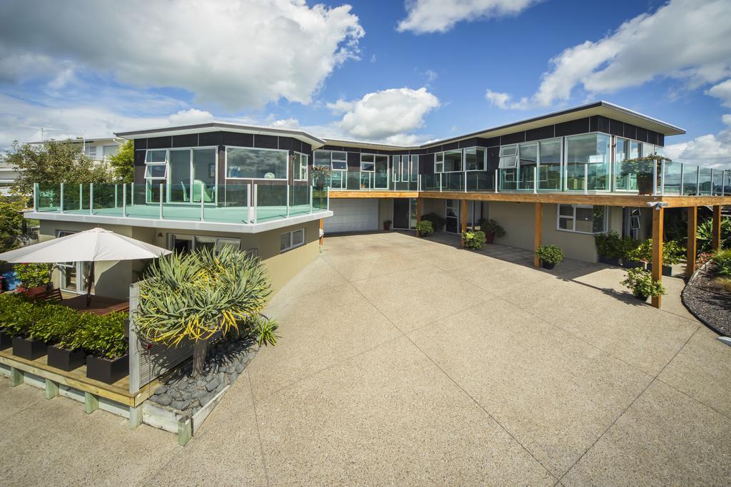 Tahi Lodge - Matakana Coast Snells Beach Exterior photo